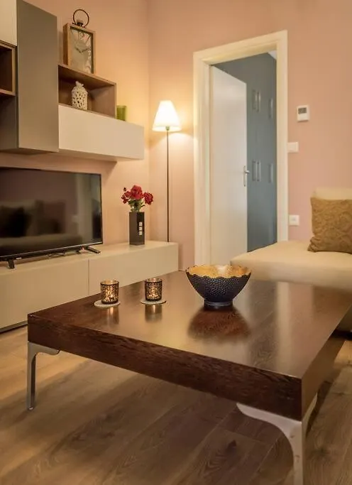 Eva'S Glamorous Apartment Thessaloniki